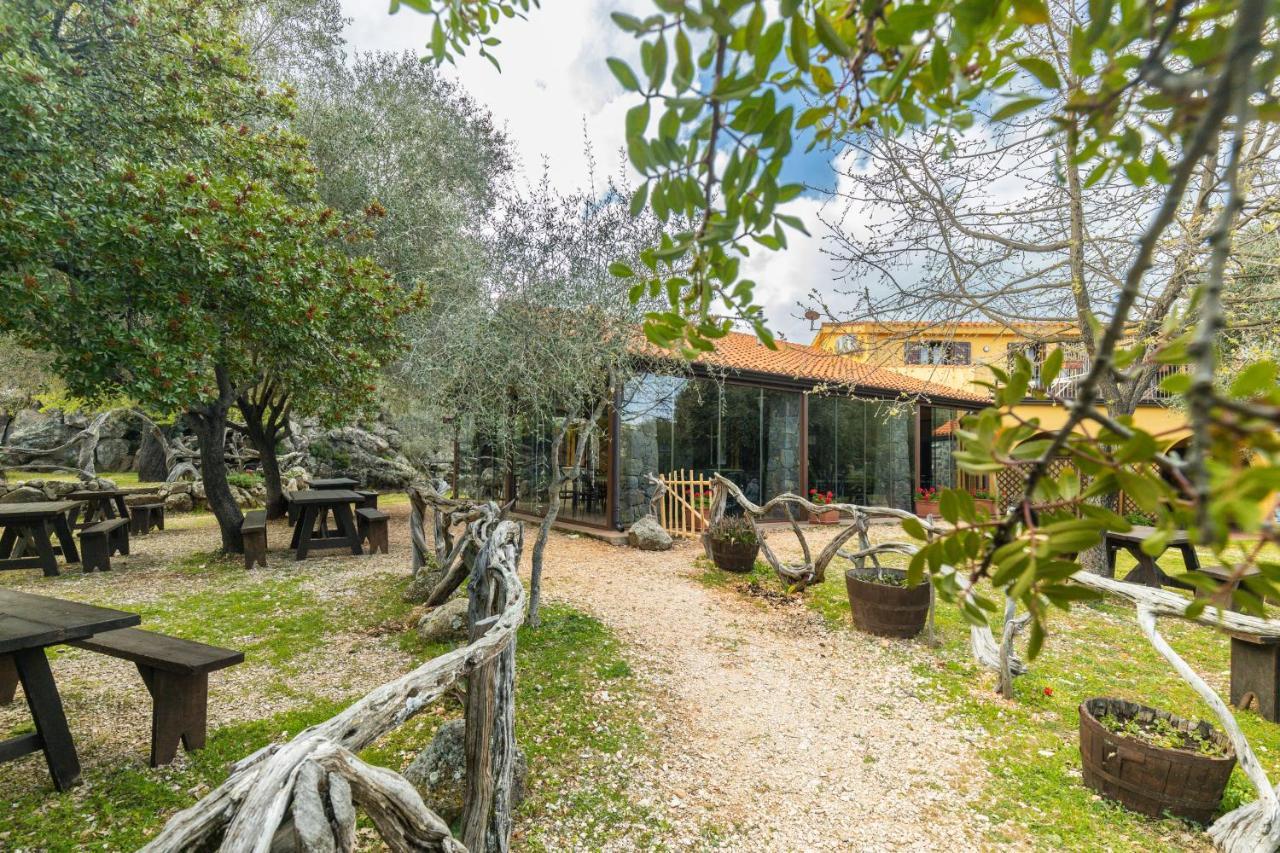 Hostal Il Rifugio Baunei Exterior foto